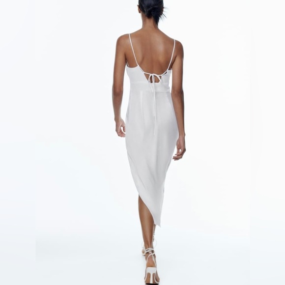 Zara satin effect corset dress with chain - Picture 4 of 9